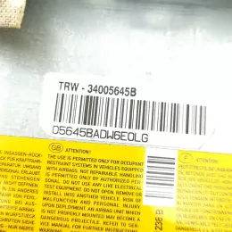 A045F16 подушка безопасности пассажира Ford Focus 2004