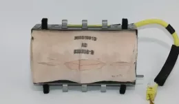 305010910 подушка безпеки пасажира Toyota Auris 150 2010