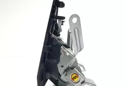 3J0R98616MON подушка безпеки передніх дверей Toyota Yaris 2016