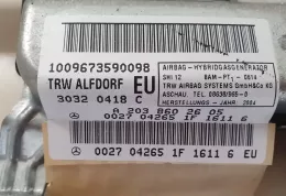 2038602605 подушка безпеки передніх дверей Mercedes-Benz C W203 2005