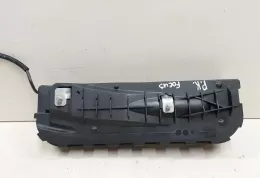 30339602 подушка безопасности сиденья Ford Focus 2008