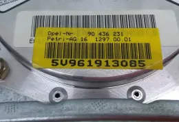 5V961913085 подушка безопасности Airbag на руле Opel Corsa B