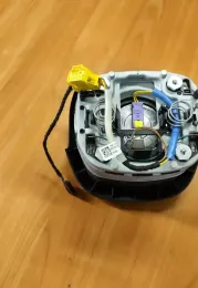 1Z0880201AR подушка безопасности Airbag на руле Skoda Octavia Mk2 (1Z)