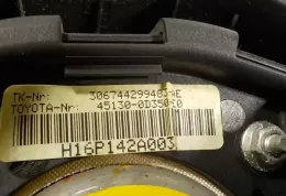 451300D350C0 подушка безопасности Airbag на руле Toyota Yaris