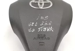 451300D16 подушка безопасности Airbag на руле Toyota Yaris