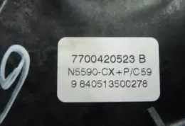 7700420523B подушка безопасности Airbag на руле Renault Laguna I
