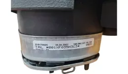 61817052 подушка безопасности Airbag на руле Volkswagen Touran I