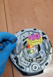 001A4W2ZD3BQ подушка безопасности Airbag на руле Audi A4 S4 B7 8E 8H