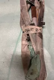 TRAN03SRTS0 штора подушок безпеки Volkswagen PASSAT B6 2007