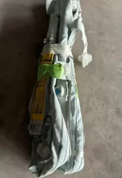AA084F штора подушок безпеки Toyota Prius c 2012