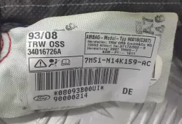 7M51N14K159 штора подушек безопасности Ford Focus 2008