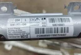 21286005052 штора подушок безпеки Mercedes-Benz E W212 2011