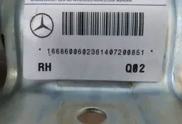 1688600022 штора подушек безопасности Mercedes-Benz GL X166 2015