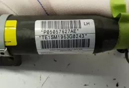 P05057627 штора подушок безпеки Chrysler Town & Country V 2014
