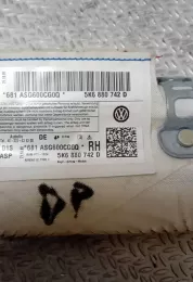 684ASG600CG0Q штора подушек безопасности Volkswagen Golf VI 2010
