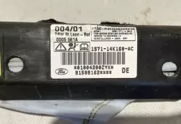 30005566E штора подушек безопасности Ford Mondeo Mk III 2001