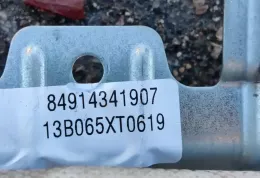 13B065XT0619 штора подушек безопасности BMW 5 F10 F11 2013