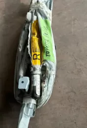 A084F штора подушок безпеки Toyota Prius (XW30) 2012