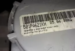 305818298FKA передний ремень безопасности Toyota Auris 150 2007