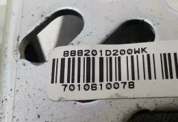 8882011D200 передній ремінь безпеки KIA Carens II 2007