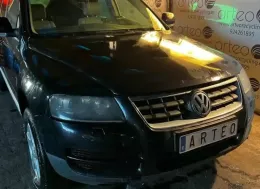 7L6857705AFKZ передній ремінь безпеки Volkswagen Touareg I