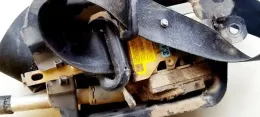 52467270 передний ремень безопасности Mazda 323 1997