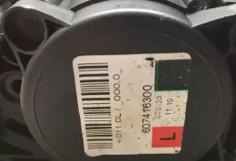 608288900M передній ремінь безпеки Mercedes-Benz C W204 2008