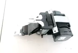 601217500 ремень безопасности заднего центрального сиденья Mitsubishi Space Star 2003