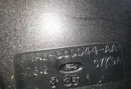 98ABD611B69A4A ремінь безпеки заднього сидіння Ford Escort