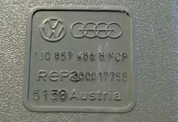 33001775P пряжка заднего ремня безопасности Volkswagen Bora 2000