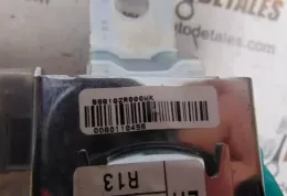 898102R9000 ремінь безпеки заднього сидіння Hyundai i30 2009