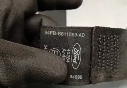 94FBB611B69AD ремень безопасности заднего сиденья Ford Fiesta 1995