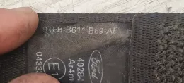 94FBB611B69AE ремень безопасности заднего сиденья Ford Fiesta 2001