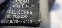 89810202A010 ремень безопасности заднего сиденья Hyundai Trajet 2004