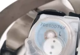 70660076V ремінь безпеки заднього сидіння Subaru Impreza III 2009