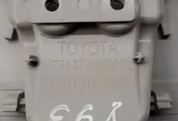 731380F020B0 ремінь безпеки на стелі Toyota Verso 2009