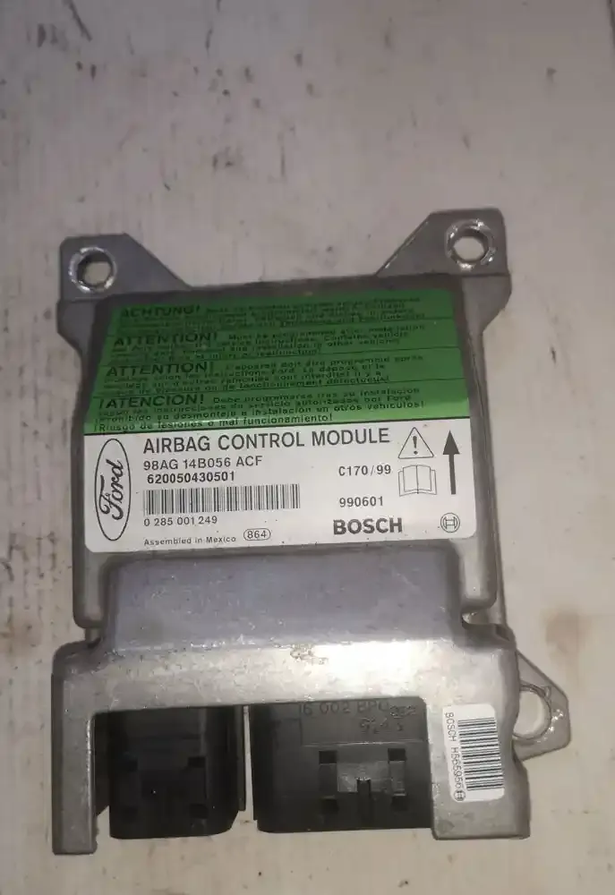 620050430501 блок управления AirBag (SRS) Ford Focus 2000