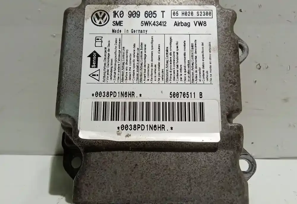 4WK43412 блок управління airbag (srs) Volkswagen Golf SportWagen 2009