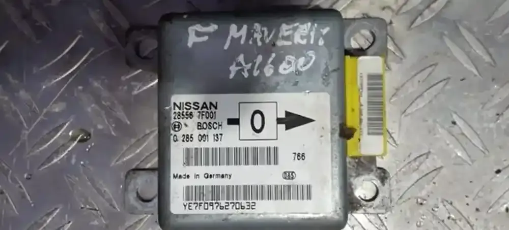 28556F001 блок управління airbag (srs) Ford Maverick 1997