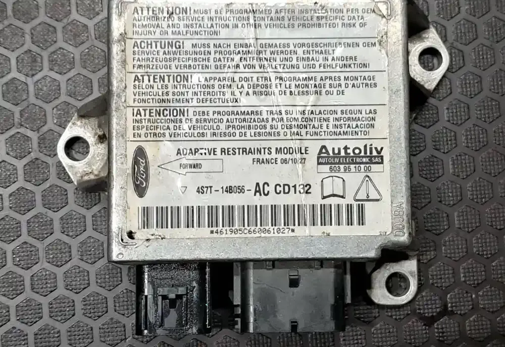 469090668061027 блок управління airbag (srs) Ford Mondeo Mk III 2006