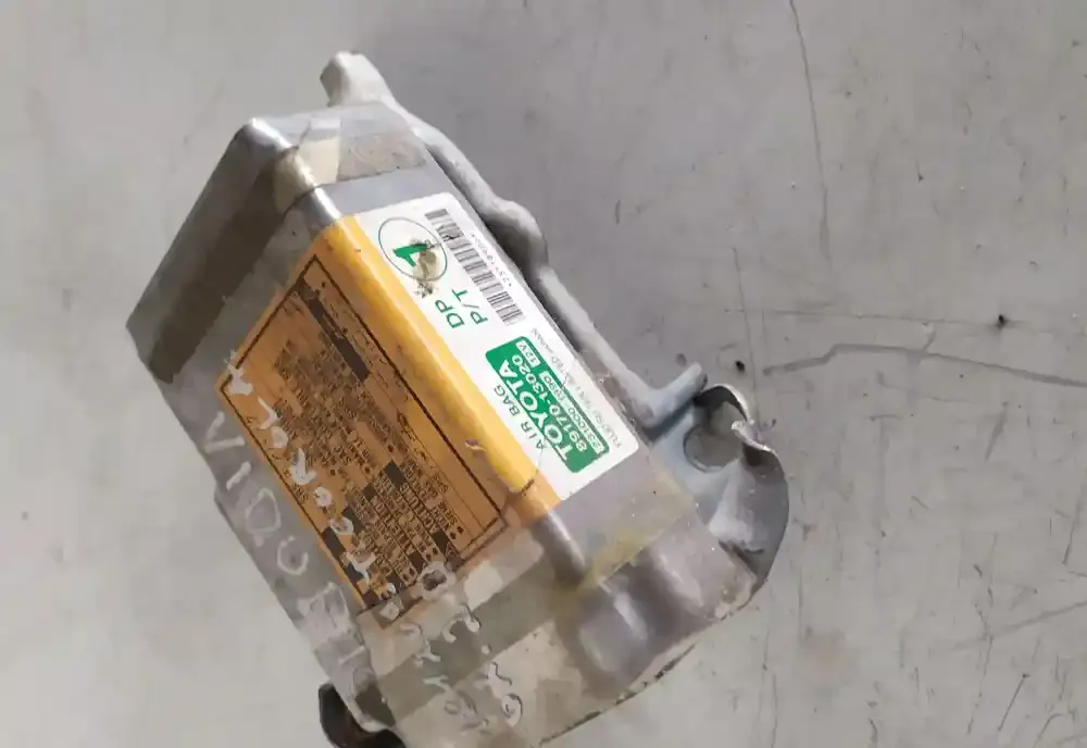 8910001890 блок управління airbag (srs) Toyota Corolla E110 2002