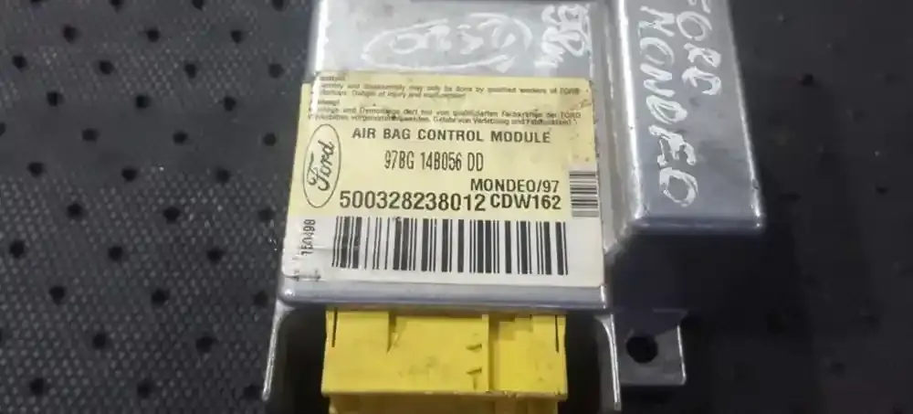 500328238012 блок управления AirBag (SRS) Ford Mondeo MK II 1998