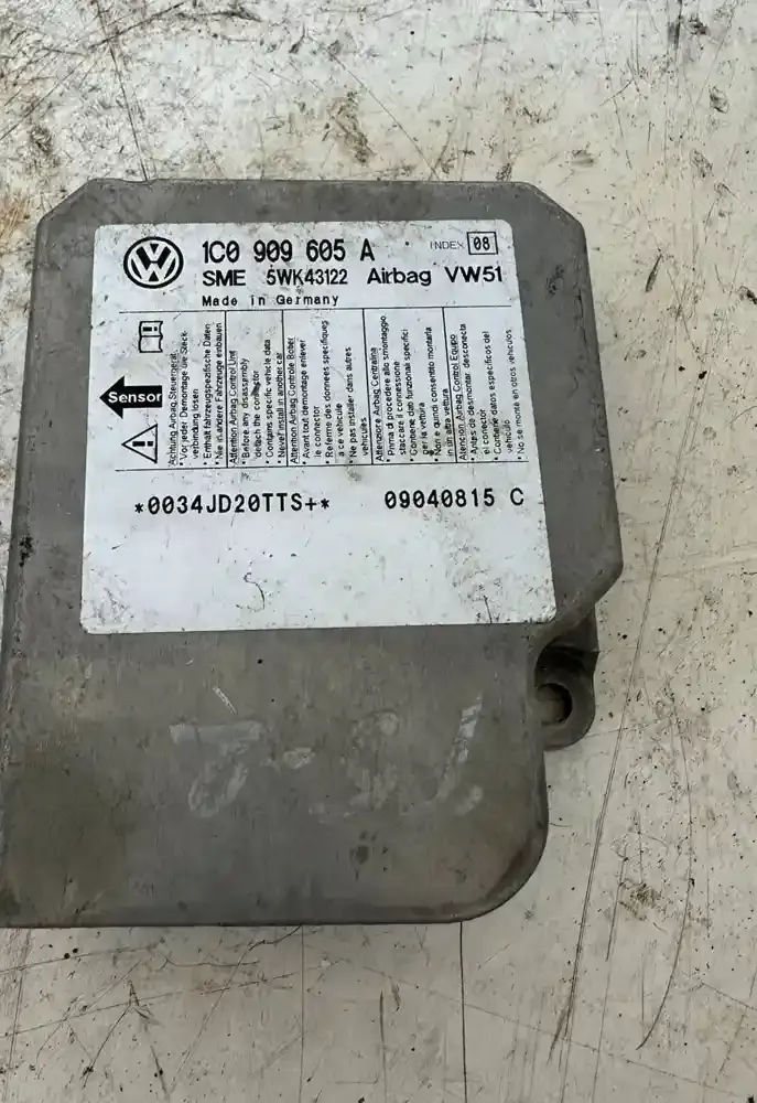 09040815C блок управления AirBag (SRS) Volkswagen Transporter - Caravelle T5 2008