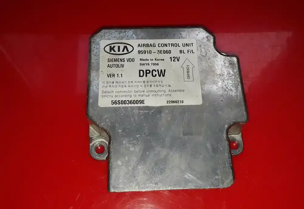 56S0036009E блок управління airbag (srs) KIA Sorento 2006