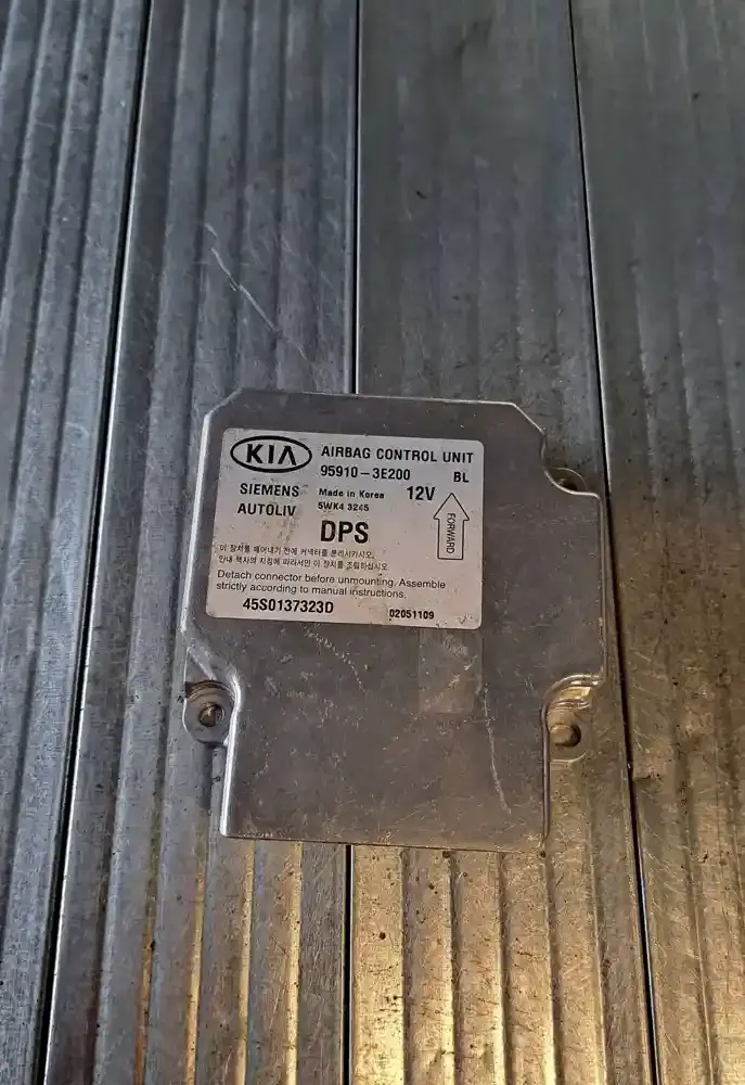 45S0137323D блок управління airbag (srs) KIA Sorento 2007