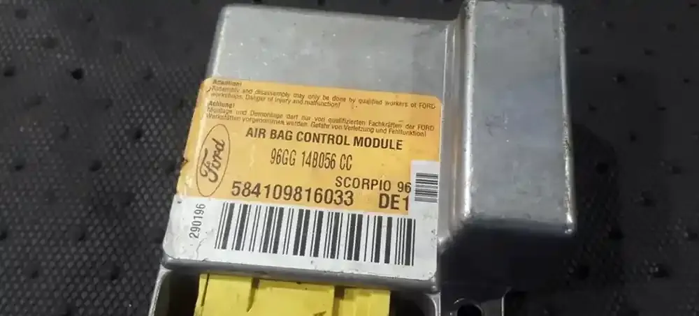 584109816033 блок управления AirBag (SRS) Ford Scorpio 1995