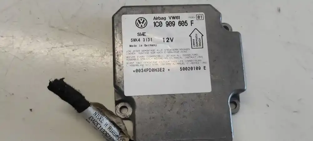 50020109E блок управления AirBag (SRS) Ford Galaxy 2003
