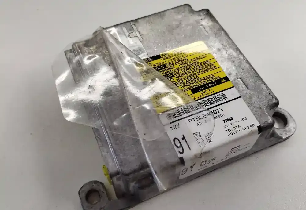 PT9L2400TY блок управління airbag (srs) Toyota Corolla Verso AR10 2005