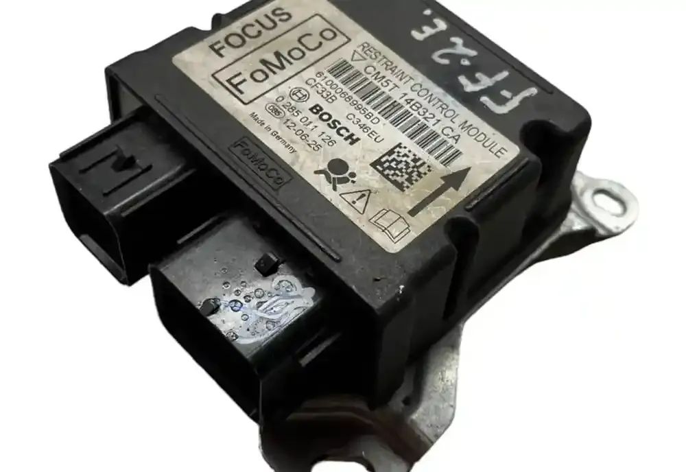 6100068995BD блок управління airbag (srs) Ford Focus 2015