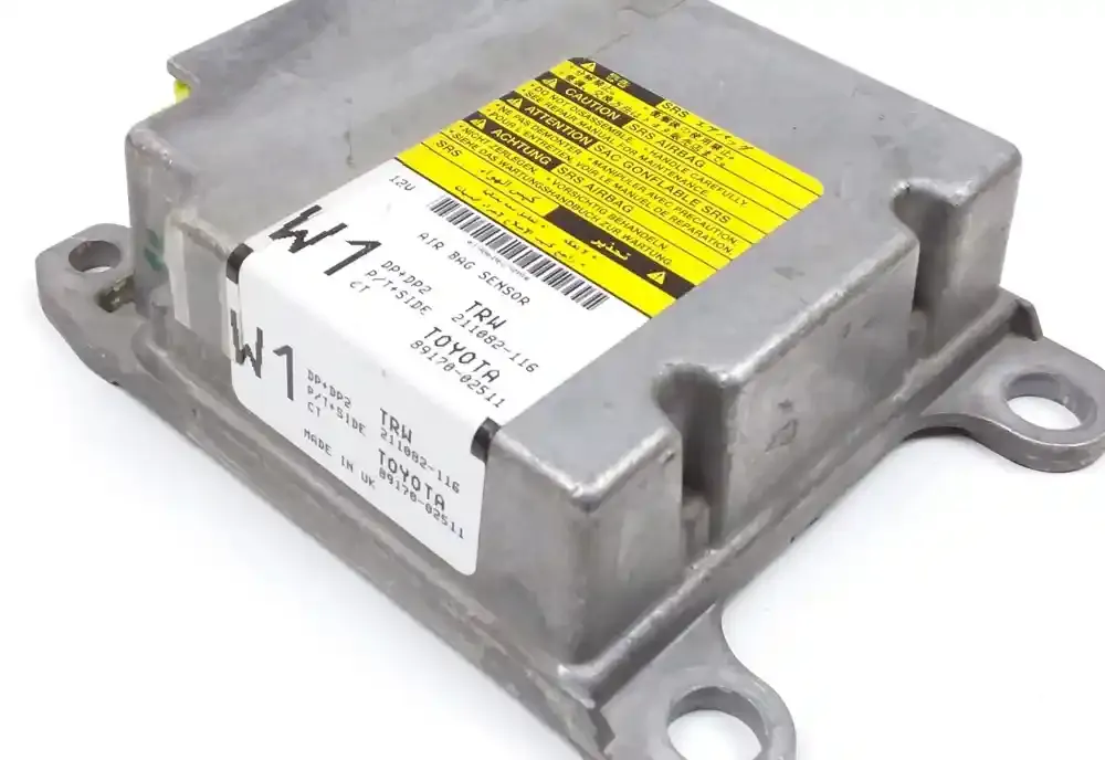 211082116 блок управління airbag (srs) Toyota Corolla E120 E130 2004